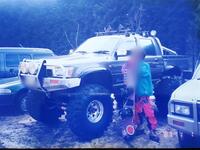 トヨタ ハイラックス ダブルキャブSSR_4WD(MT_2.8ディーゼル)