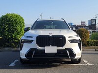 BMW X7 M60i xドライブ_RHD_4WD(AT_4.4)