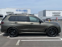 BMW X7 M60i xドライブ_RHD_4WD(AT_4.4)