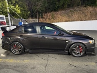 三菱 ランサーエボリューション GSR_4WD(MT_2.0)