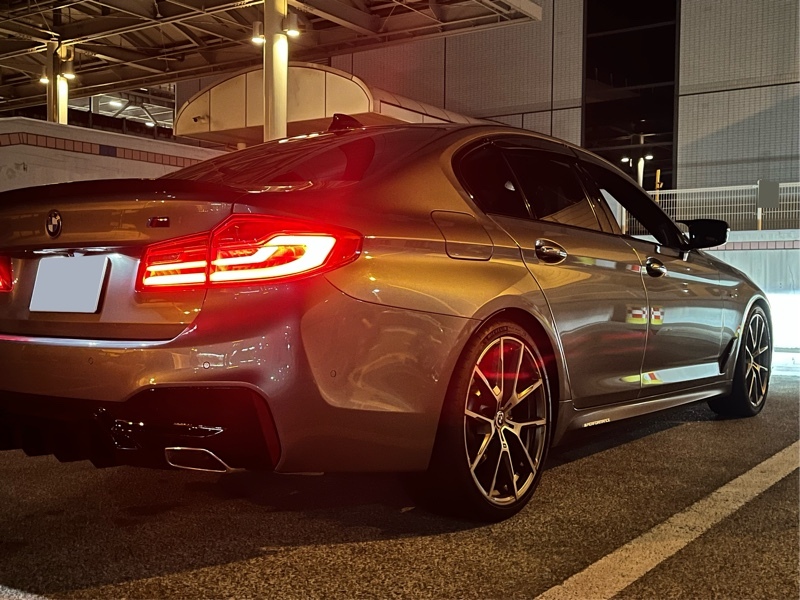 BMW 5シリーズ セダン 523d xドライブ Mスポーツ_RHD_4WD(AT_2.0)