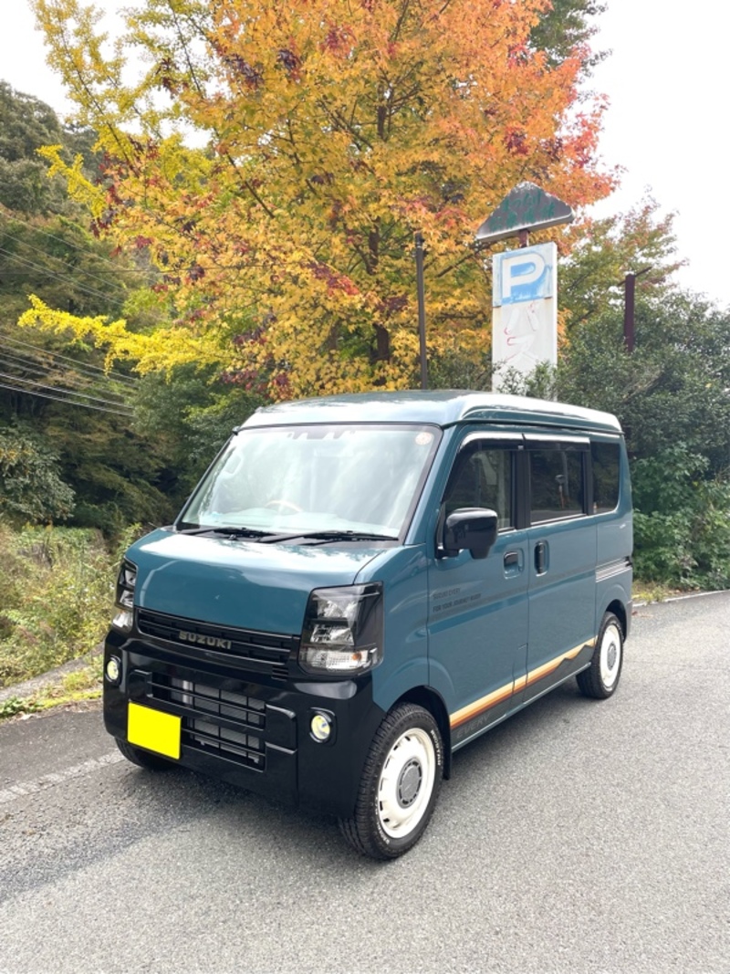 スズキ エブリイ Jリミテッド_4WD(CVT_0.66)