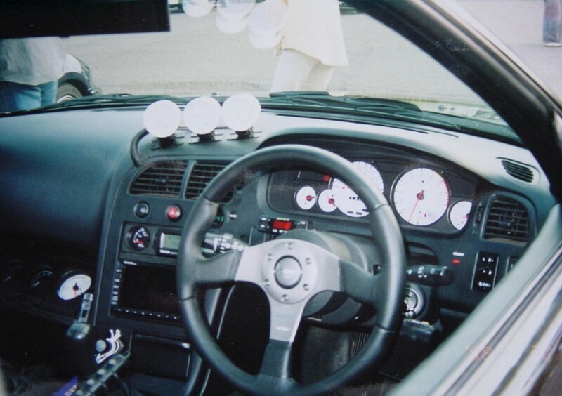 日産 スカイラインＧＴ‐Ｒ GT-R(MT_2.6)