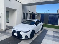 レクサス ISハイブリッド 300h“Fスポーツ モードブラックS”(CVT_2.5)