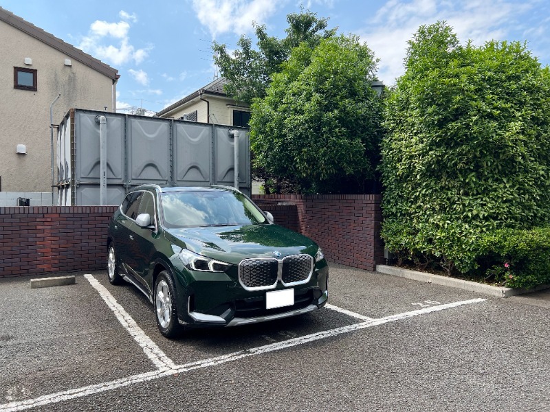BMW iX1 xドライブ 30 xライン_RHD_4WD