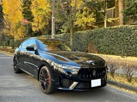 マセラティ レヴァンテ レヴァンテ グランスポーツ_RHD_AWD(AT_3.0)