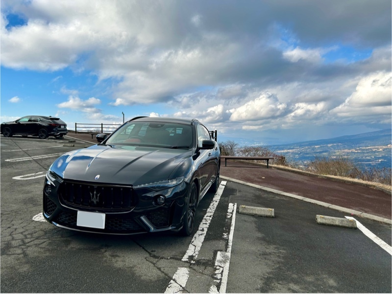 マセラティ レヴァンテ レヴァンテ グランスポーツ_RHD_AWD(AT_3.0)