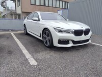 BMW 7シリーズ 740i Mスポーツ_RHD(AT_3.0)