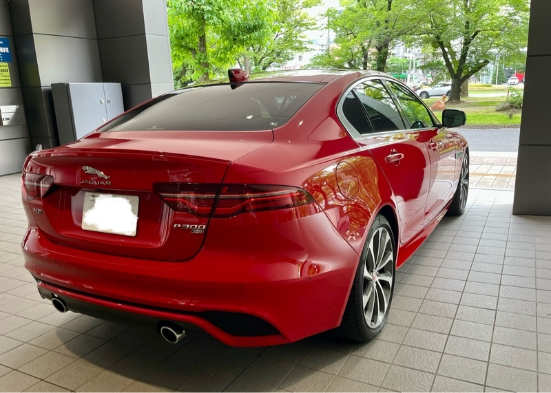 ジャガー XE Rダイナミック HSE P300_RHD_AWD(AT_2.0)