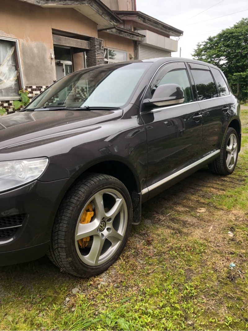 フォルクスワーゲン トゥアレグ V8 RHD_4WD(AT_4.2)