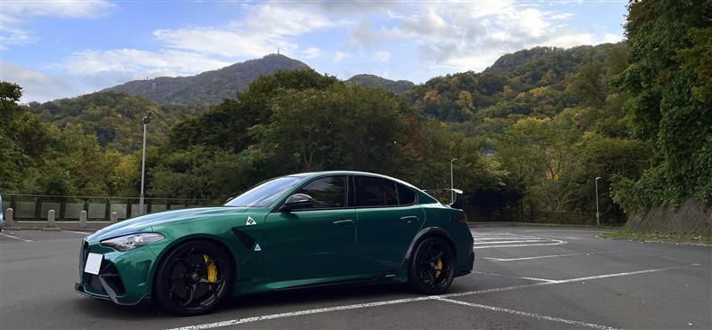 アルファロメオ ジュリア GTAm_RHD(AT_2.9)