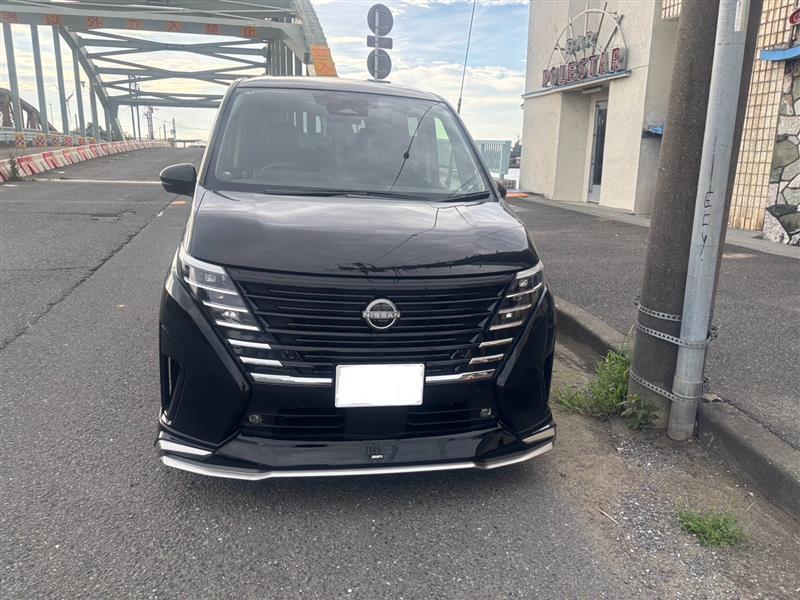 日産 セレナ e-POWER ハイウェイスター V(1.4)