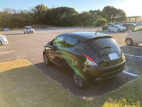 クライスラー イプシロン パープル_RHD(AT_0.88）