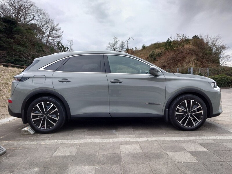 DSオートモビル DS7 クロスバック Eテンス リヴォリ E-TENSE 4X4_RHD_4WD(EAT_1.6)