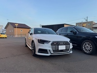 アウディ S3 スポーツバック （ハッチバック） スポーツバック_RHD_4WD(AT_2.0)