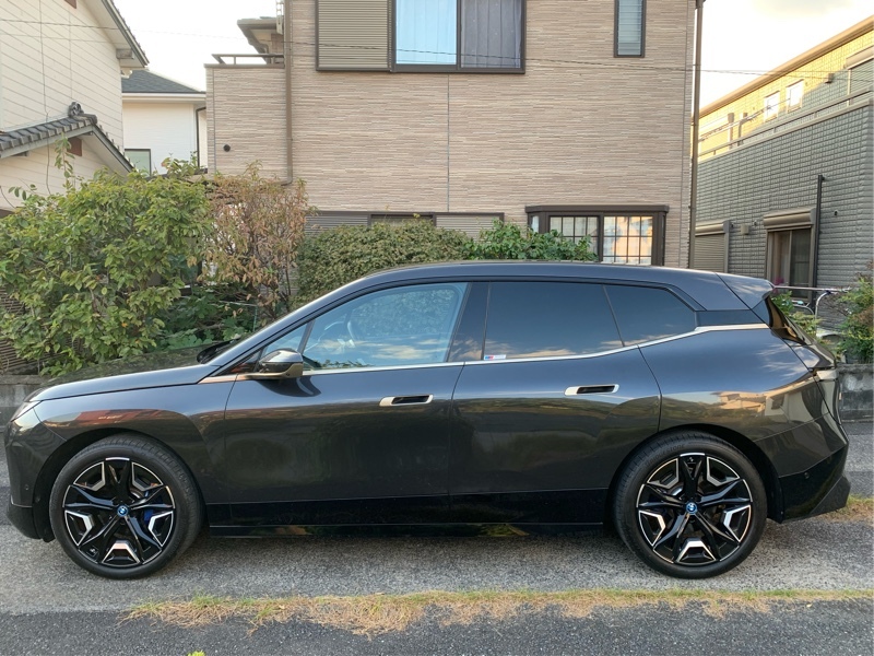 BMW iX xドライブ 40_RHD_4WD