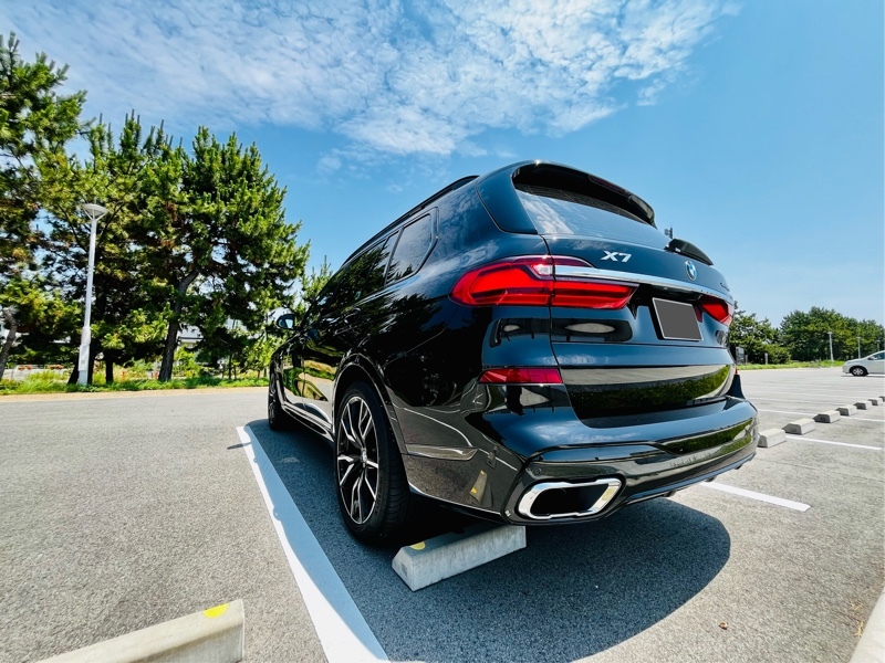 BMW X7 xドライブ35d Mスポーツ_RHD_4WD(AT_3.0)