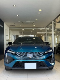 プジョー 408 PHEV GT ハイブリッド_RHD(EAT_1.6)