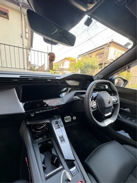 プジョー 408 PHEV GT ハイブリッド_RHD(EAT_1.6)