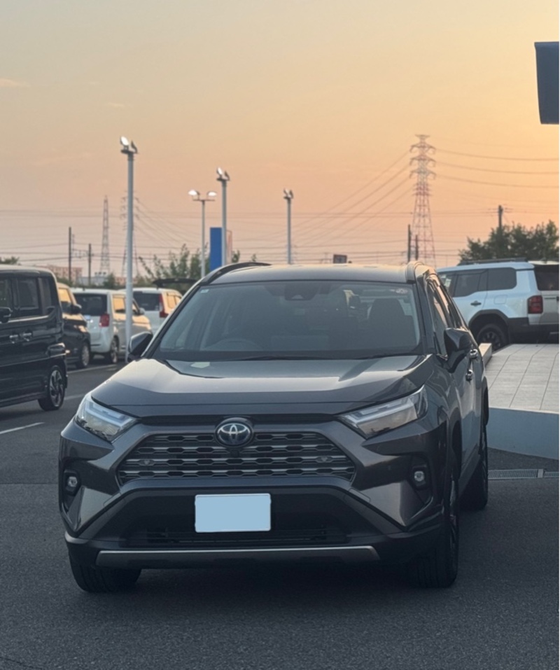 トヨタ RAV4 G“Zパッケージ”_4WD(CVT_2.0)