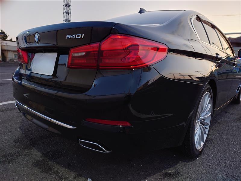 BMW 5シリーズ セダン 540i ラグジュアリー_RHD(AT_3.0)
