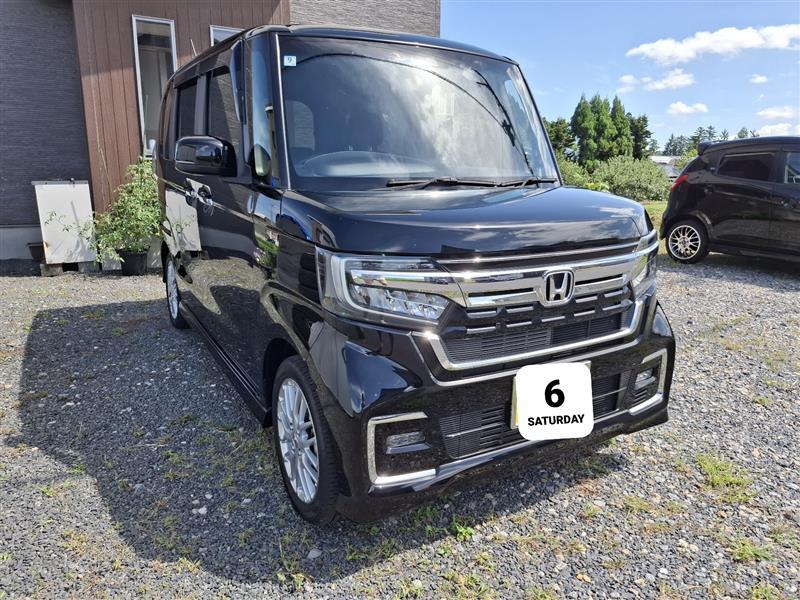 ホンダ N-BOXカスタム L・ターボ_4WD(CVT_0.66)