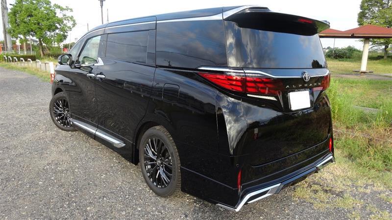 トヨタ アルファード Z(CVT_2.5_ガソリン)