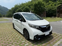 ホンダ フリードハイブリッド ハイブリッド モデューロX・ホンダセンシング_6人乗り(DCT_1.5)