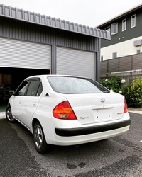 トヨタ プリウス 標準車_ナビパッケージ(AT_1.5)