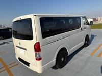 トヨタ ハイエースバン DX“GLパッケージ” ロング・標準ボディ・標準ルーフ・標準フロア_6人乗り_5ドア(ECT_2.0_ガソリン)