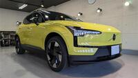 ボルボ EX30 ウルトラ シングルモーター エクステンデッドレンジ_RHD