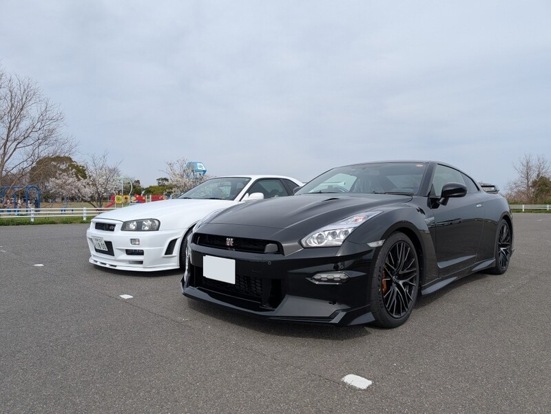 日産 NISSAN GT-R プレミアムエディション_4WD(DCT_3.8)