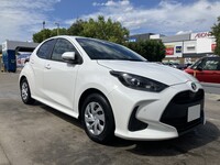 トヨタ ヤリスハイブリッド ハイブリッド X(CVT_1.5)