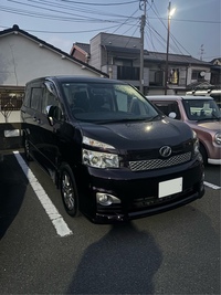 トヨタ ヴォクシー ZS“煌II” 7人乗り(CVT_2.0)