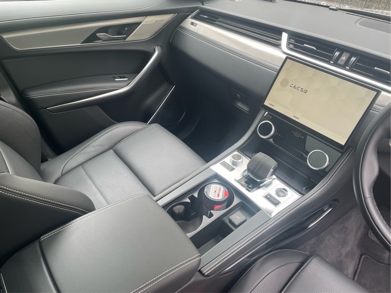 ジャガー F-PACE