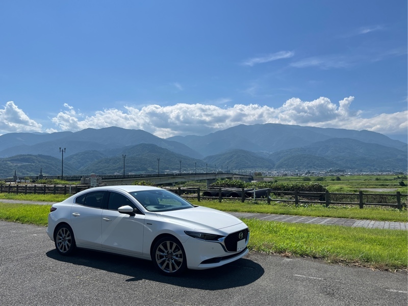 マツダ MAZDA3 セダン XD 100周年特別記念車(AT_1.8)