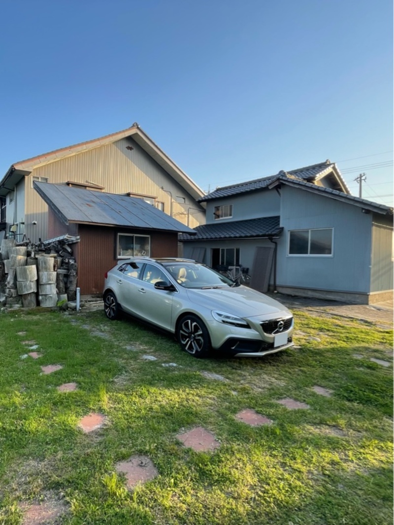 ボルボ V40クロスカントリー