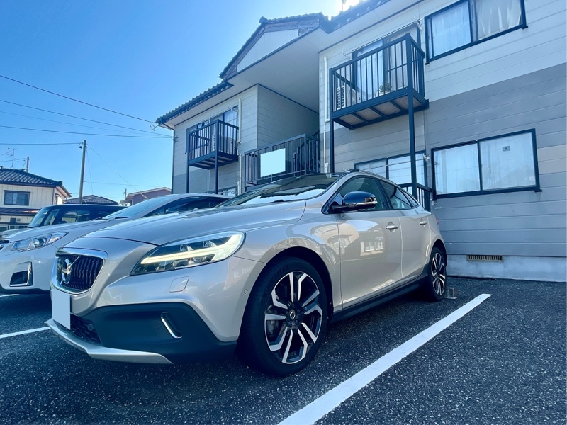 ボルボ V40クロスカントリー
