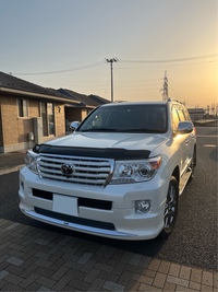 トヨタ ランドクルーザー200