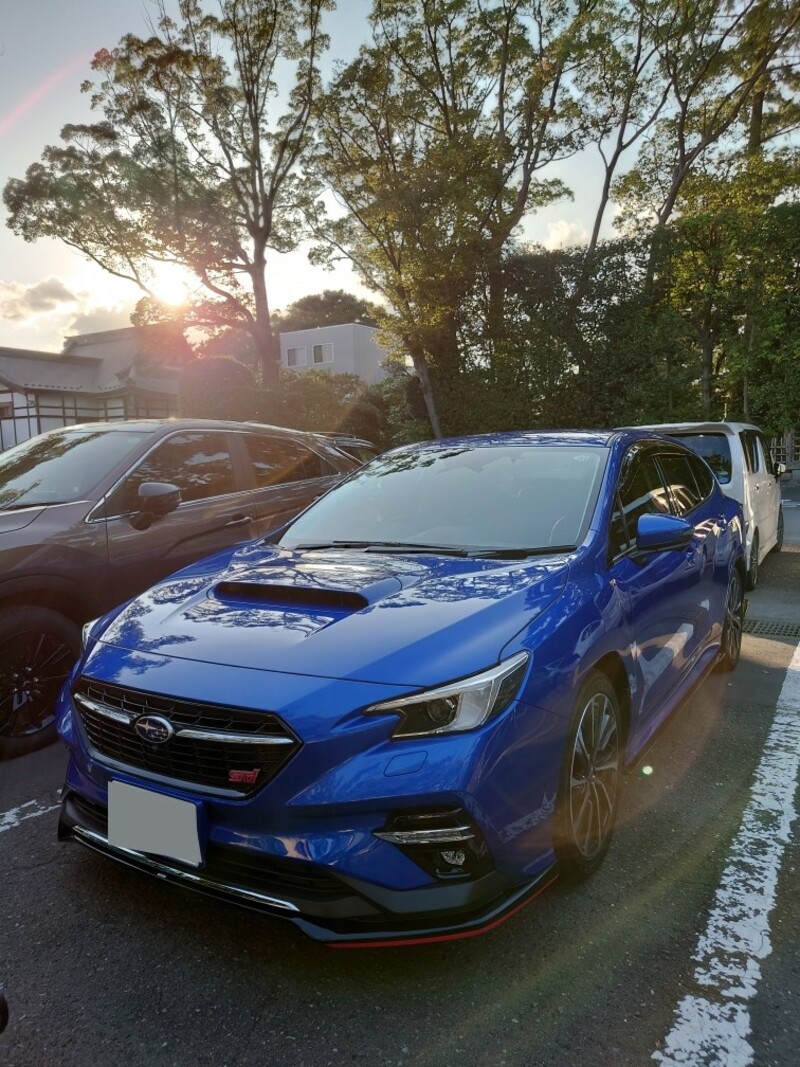 スバル レヴォーグ STI スポーツ EX_AWD(CVT_1.8)