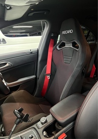 メルセデスAMG CLAクラス メルセデスAMG CLA45 4マチック レーシングエディション_RHD_4WD(DCT_2.0)