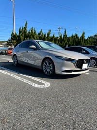 マツダ MAZDA3 セダン XD ツーリング(EC-AT_1.8)