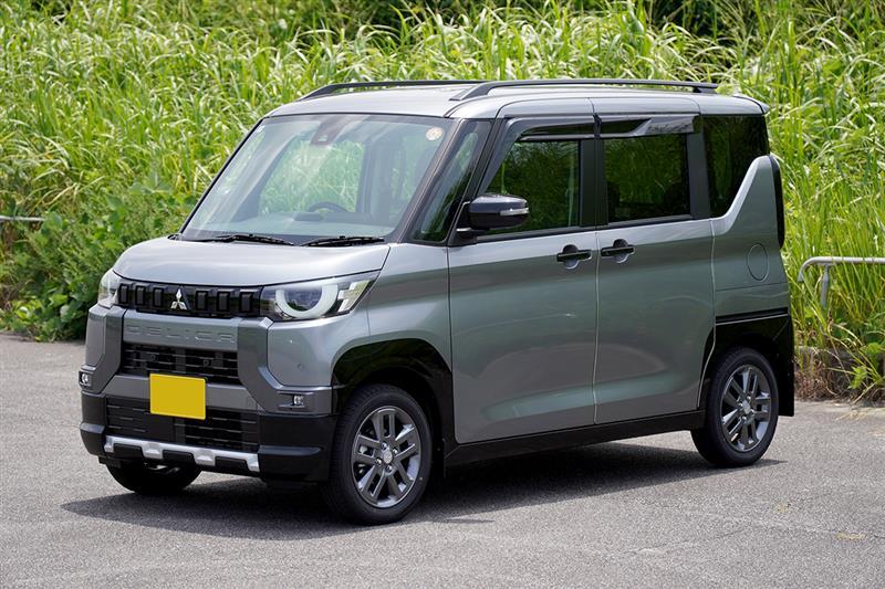 三菱 デリカミニ Tプレミアム リミテッドエディション_4WD(CVT_0.66)