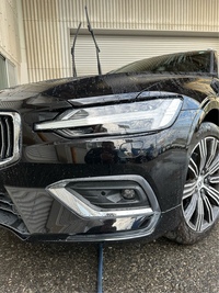 ボルボ V60 T5 インスクリプション_RHD(AT_2.0)