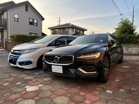 ボルボ V60 T5 インスクリプション_RHD(AT_2.0)