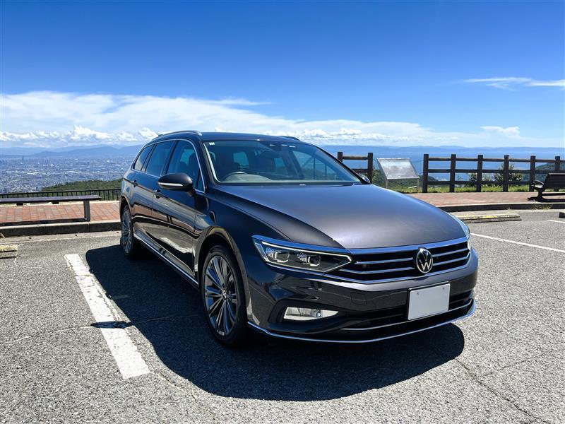 フォルクスワーゲン パサートヴァリアント ヴァリアント TDI エレガンス アドバンス_RHD(DSG_2.0)