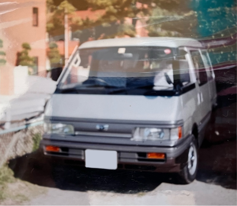 マツダ ボンゴワゴン LIMITED_ミドルルーフ(AT_2.0)