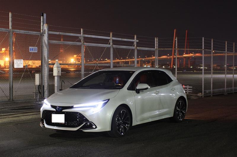 トヨタ カローラスポーツハイブリッド