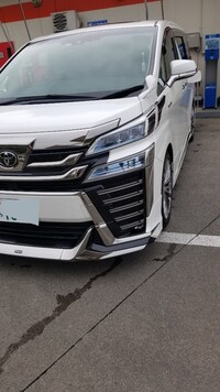 トヨタ ヴェルファイアハイブリッド ハイブリッド ZR_7人乗り_4WD(CVT_2.5)