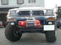 トヨタ ハイラックス ダブルキャブSSR_4WD(MT_2.8ディーゼル)